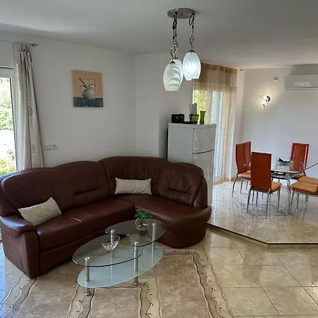 Jasna Apartament *